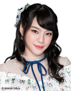 2018年BNK48プロフィール Cherprang Areekul 2.jpg