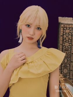 2020年IZ*ONEプロフィール 矢吹奈子 5.jpg