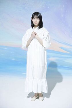 2024年夏霞プロフィール全身写真 八木仁愛.jpg