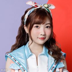2021年BNK48プロフィール Warattaya Deesomlert 2.jpg