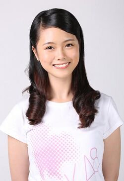 2017年BNK48プロフィール Praewa Suthamphong.jpg