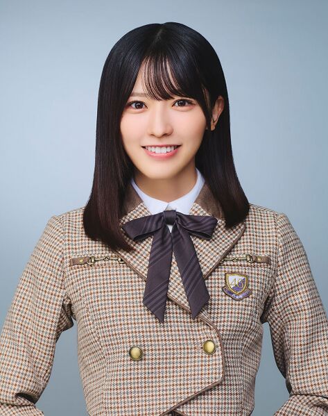 ファイル:2025年乃木坂46プロフィール 大越ひなの 4.jpg