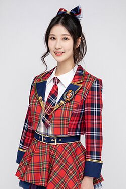 2021年AKB48 Team SHプロフィール 吴怡婷 2.jpg