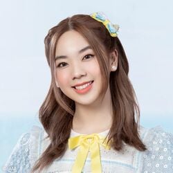2022年BNK48プロフィール Punsikorn Tiyakorn.jpg