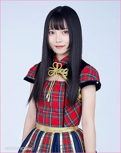2019年AKB48 Team SHプロフィール 龚露雯 2.jpg