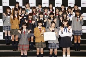 欅坂46 1期生オーディション 合格者22人がお披露目.jpg