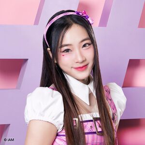 2024年BNK48プロフィール Jirapinya Chantawannakul 3.jpg