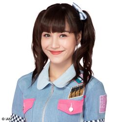 2019年BNK48プロフィール Paweethida Sakunpiphat 2.jpg