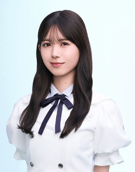 ファイル:2025年乃木坂46プロフィール 筒井あやめ 2.jpg