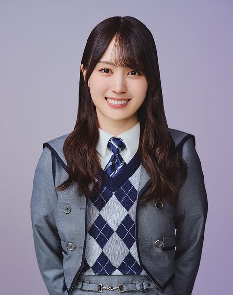 ファイル:2026年乃木坂46プロフィール 賀喜遥香 3.jpg