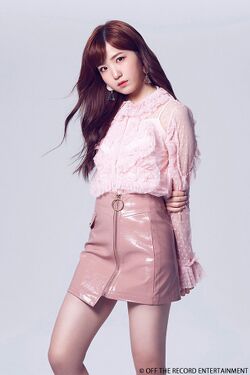 2019年IZ*ONEプロフィール 本田仁美.jpg