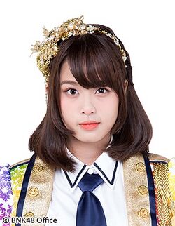 2017年BNK48プロフィール Pimrapat Phadungwatanachok 3.jpg