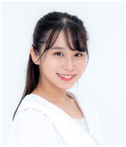 2021年New Wave Projectプロフィール 岡田あずみ.jpg