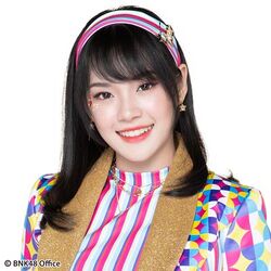 2019年BNK48プロフィール Cherprang Areekul 1.jpg