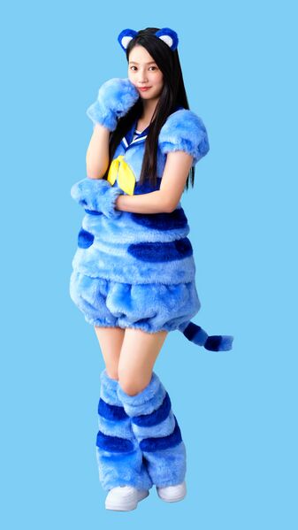 ファイル:2023年チンタイガー 吉本此那.jpg