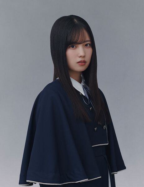 ファイル:2025年櫻坂46プロフィール 勝又春 3.jpg