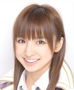 2008年AKB48プロフィール 篠田麻里子.jpg