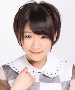 2012年乃木坂46プロフィール 安藤美雲 2.jpg