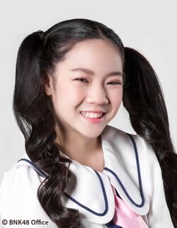 2018年BNK48プロフィール Sawitchaya Kajonrungsilp 1.jpg