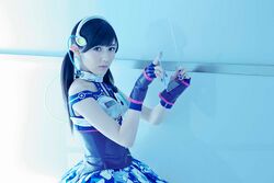 渡辺麻友 ヒカルものたち.jpg