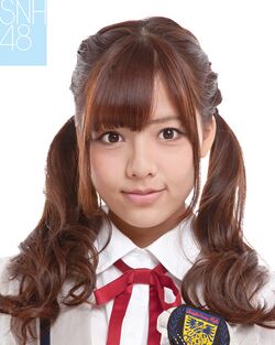 2013年SNH48プロフィール 董芷依.jpg