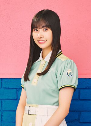 2023年日向坂46プロフィール 石塚瑶季 2.jpg