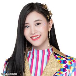 2019年BNK48プロフィール Sumitra Duangkaew 1.jpg