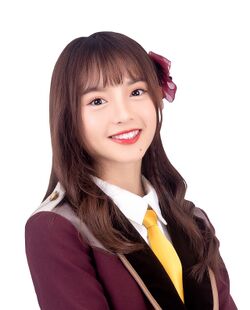 2019年AKB48 Team TPプロフィール 陳詩雅 1.jpg