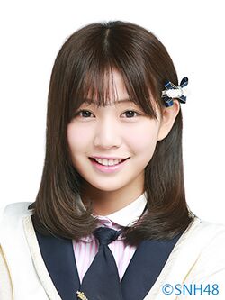 2015年SNH48プロフィール 王璐 2.jpg