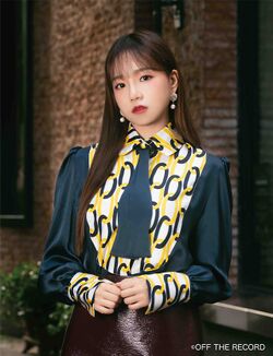 2019年IZ*ONEプロフィール Jo Yu Ri 5.jpg