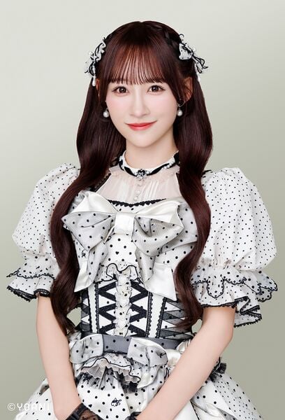 ファイル:2026年=LOVEプロフィール 音嶋莉沙 2.jpg