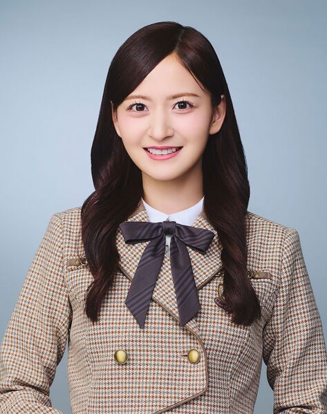 ファイル:2025年乃木坂46プロフィール 金川紗耶 3.jpg