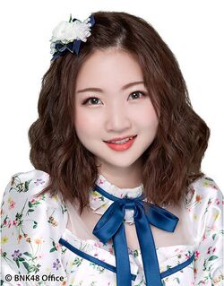 2018年BNK48プロフィール Warattaya Deesomlert 2.jpg