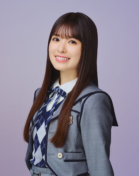 ファイル:2026年乃木坂46プロフィール 小川彩 3.jpg