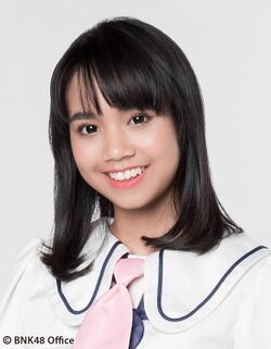 2018年BNK48プロフィール Rinrada Inthaisong 1.jpg