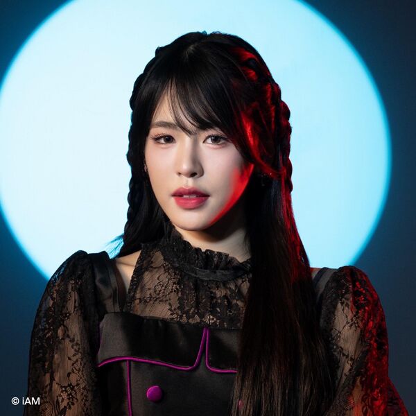 ファイル:2024年BNK48プロフィール Arlee 2.jpg