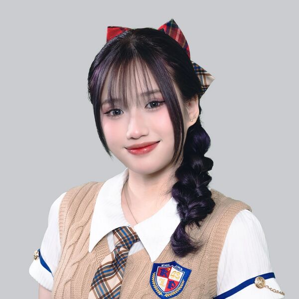 ファイル:2025年KLP48プロフィール Yi Shyan.jpg
