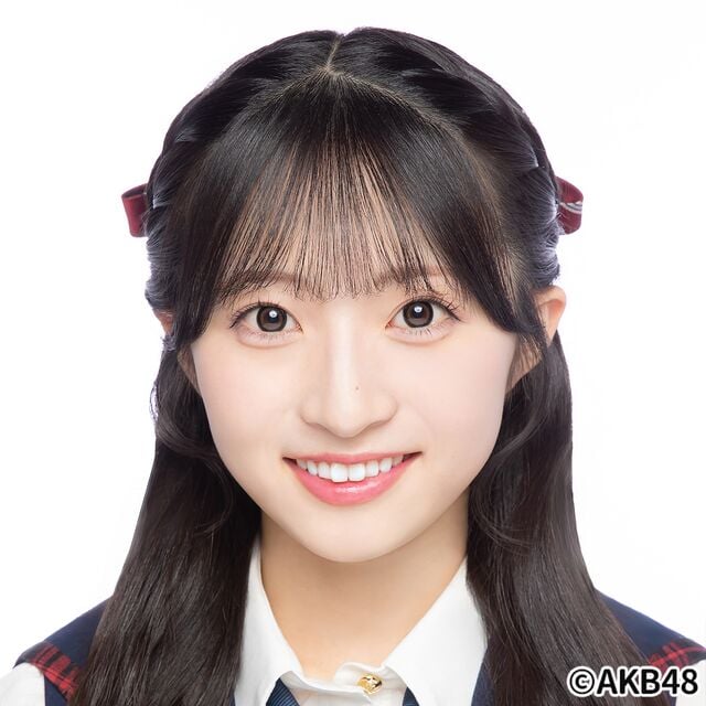 640px-2025年AKB48プロフィール_