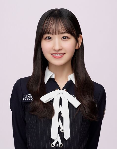ファイル:2025年乃木坂46プロフィール 一ノ瀬美空.jpg